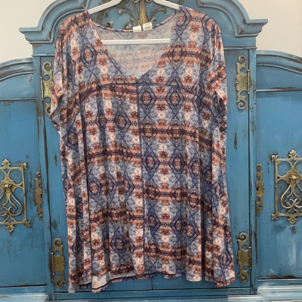 High/low summer tee!